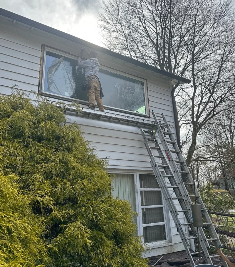 Custom Andersen 400 Series window installed in Norwalk,CT